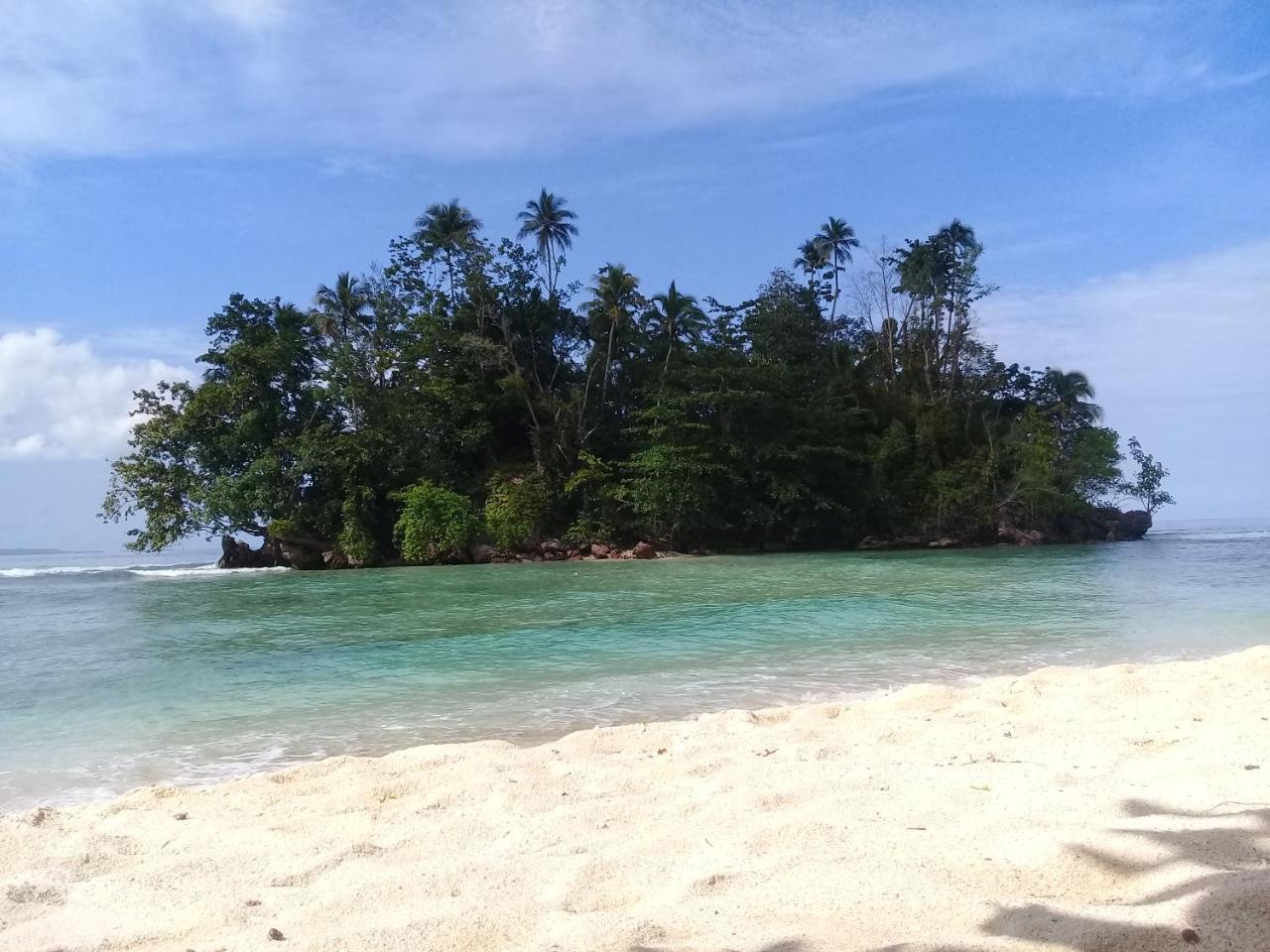Nusa Nalan Beach Resort Rumah Olat Экстерьер фото